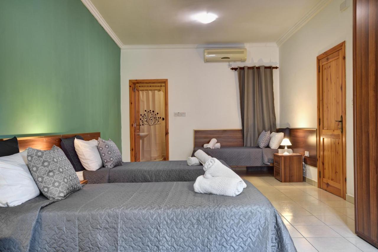 Morina Court - St Julians Seaside Bliss Apartments And Penthouse By Shortletsmalta Saint Julian's Exterior photo
